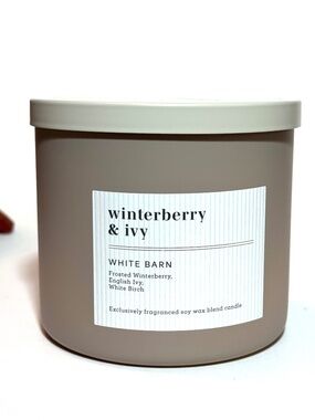 WINTERBERRY & IVY 3 Wick Candle